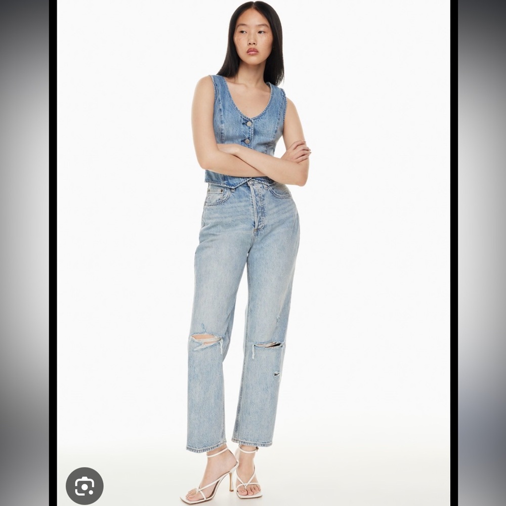 6/$32🛍️ | Aritzia | Denim Forum The Joni High Rise Loose, 26
